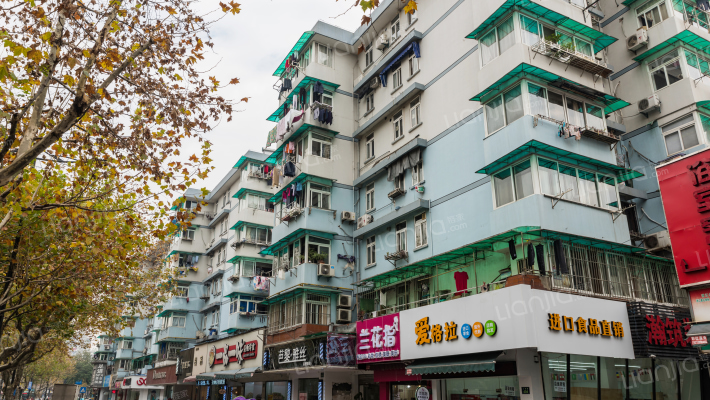 小剪刀弄外景图