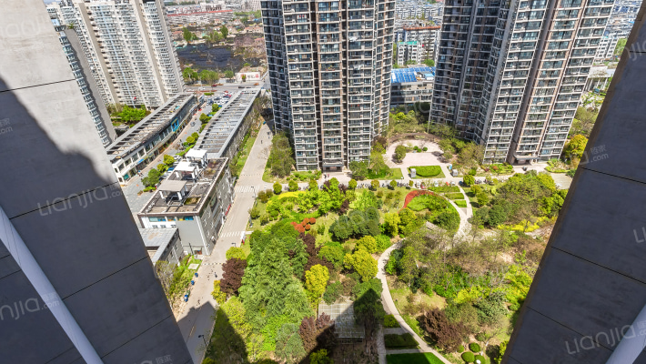 滨湖花园一期外景图