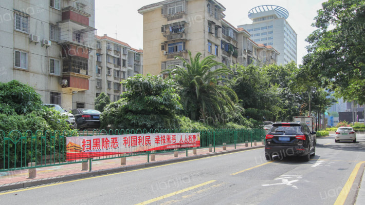 莲花南路外景图