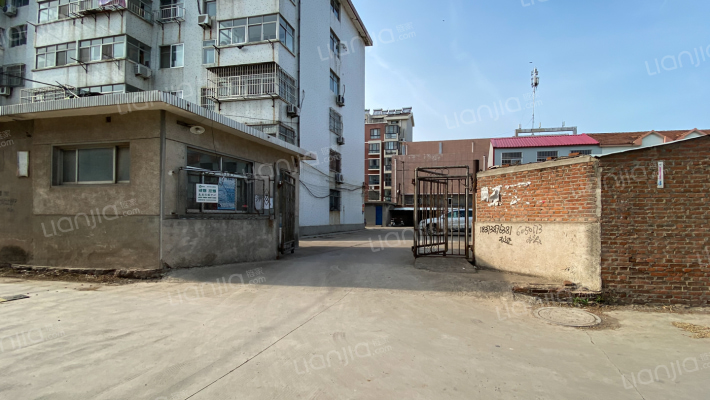 交通局家属楼外景图