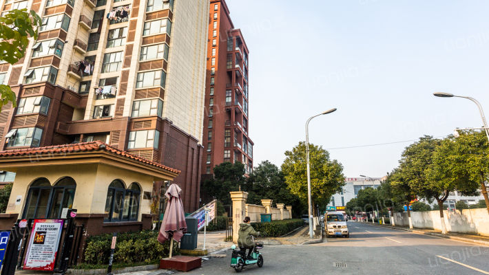 康悦家园外景图