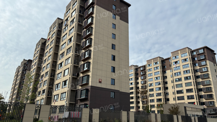 新巷花园外景图