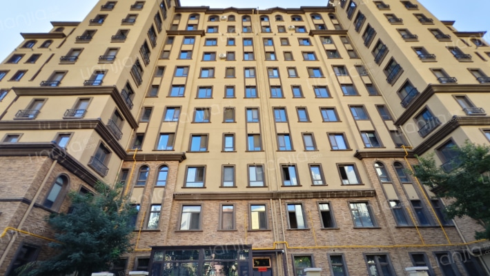 银河国际C区外景图