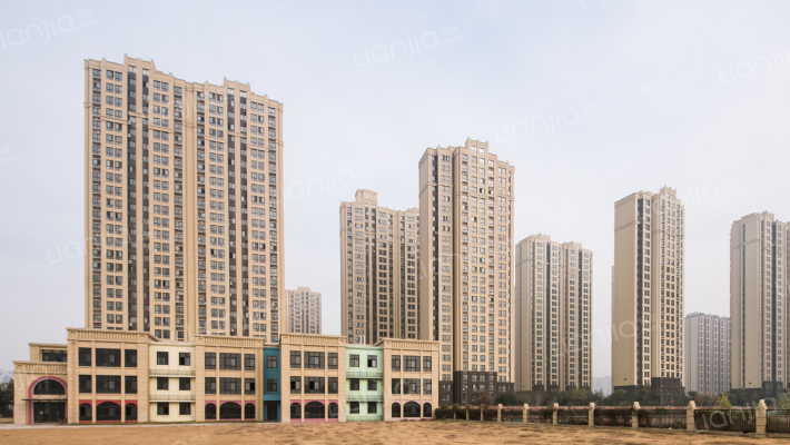 郑州雁鸣小区房价怎么样雁鸣小区房源户型图小区车位交通地址详情分析