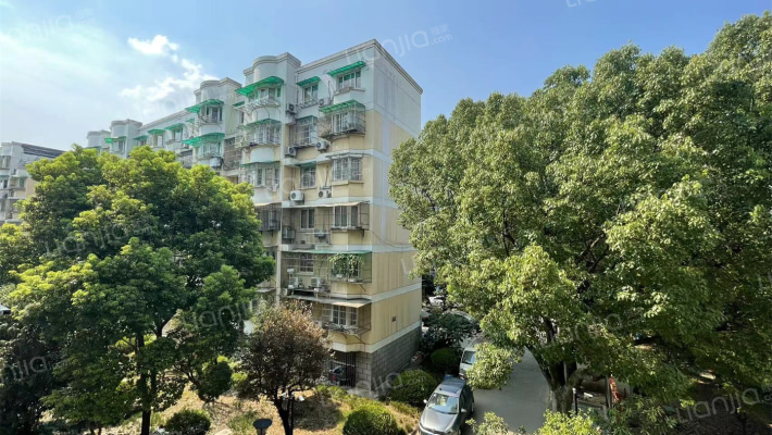 兴隆小区外景图