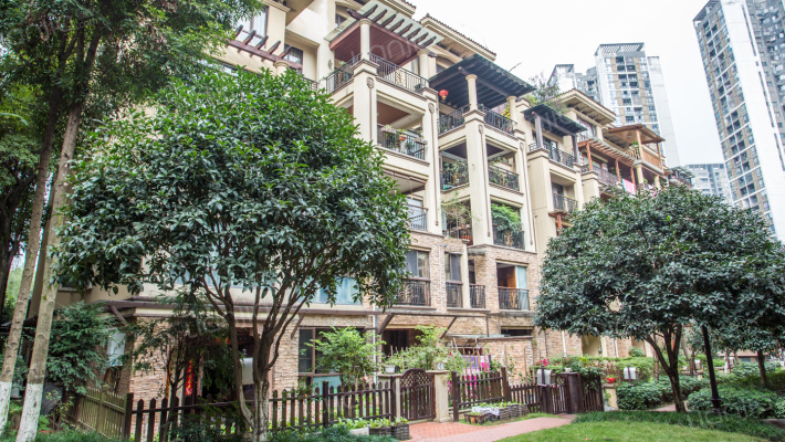 中航翡翠城一期一组团外景图