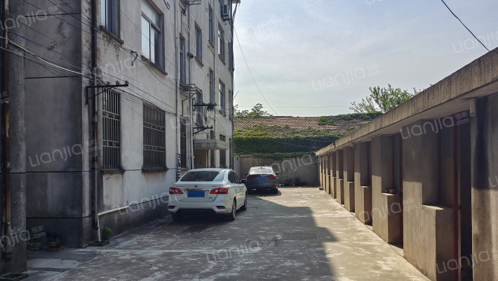 仁和南路82号外景图