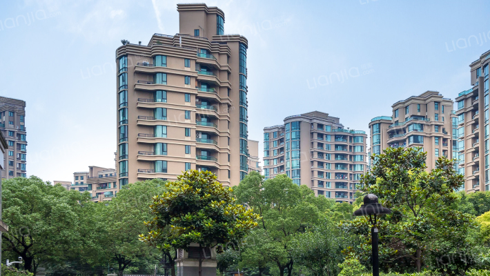 上海绿城外景图