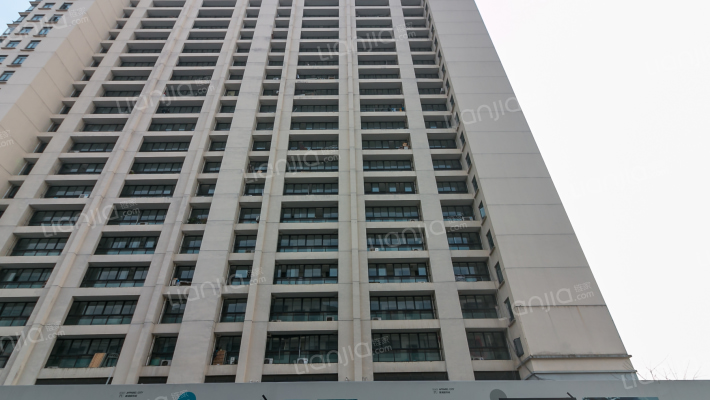 联富假日公寓外景图