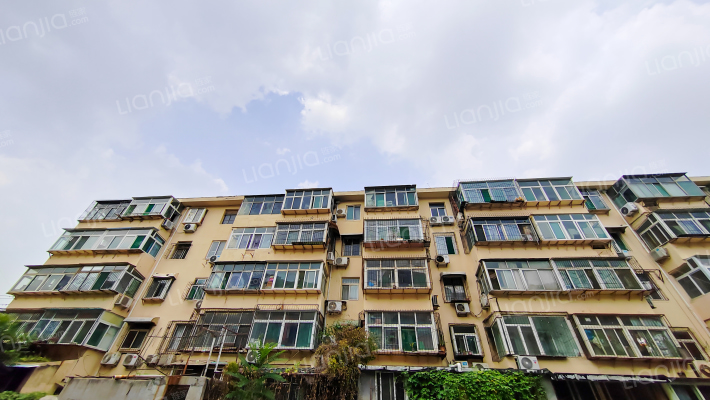 忠厚街1-5号外景图