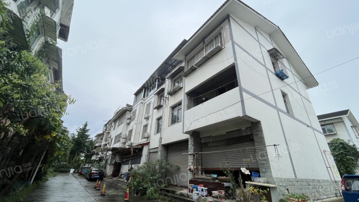 三台小区外景图