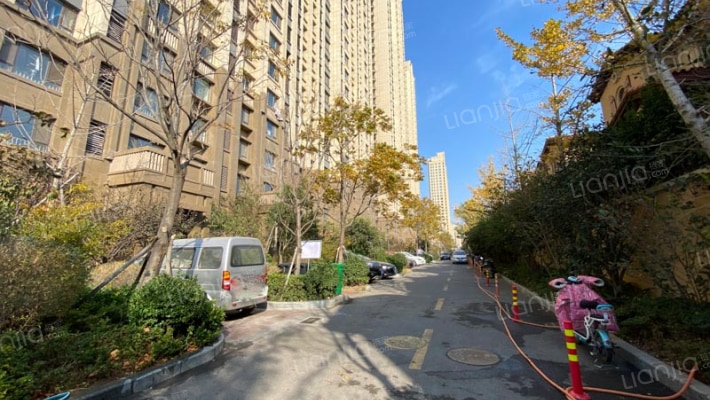 建邦听海一期外景图