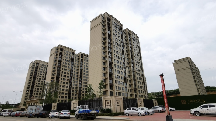 佰成锦绣润成外景图