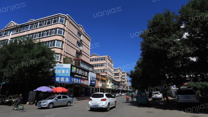 义圣宫路7号院外景图