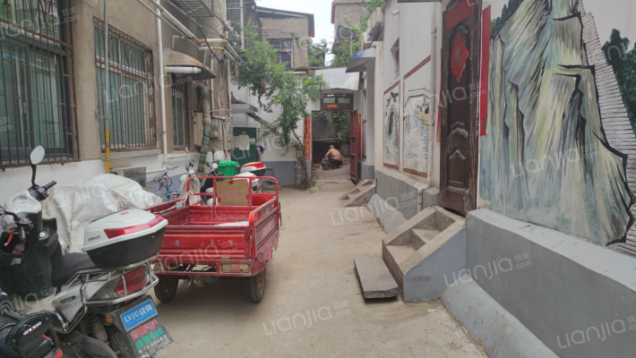 仓库路20号外景图