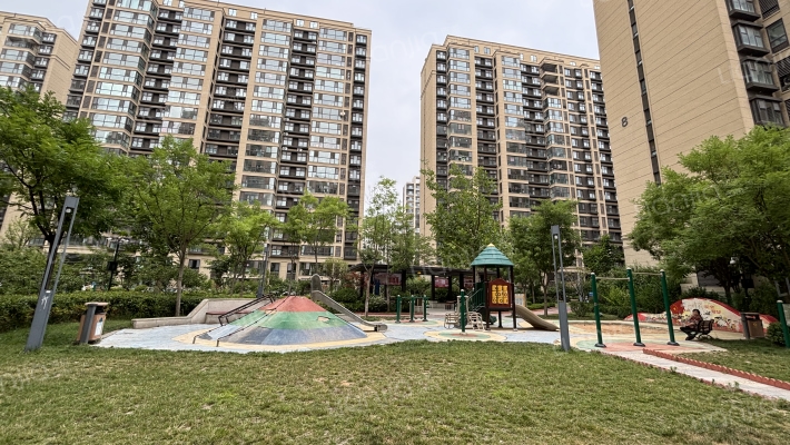 保利蔷薇公馆外景图