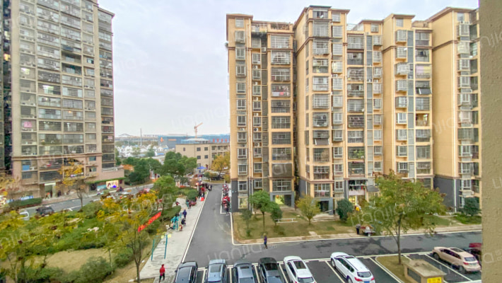 绿锦家园外景图