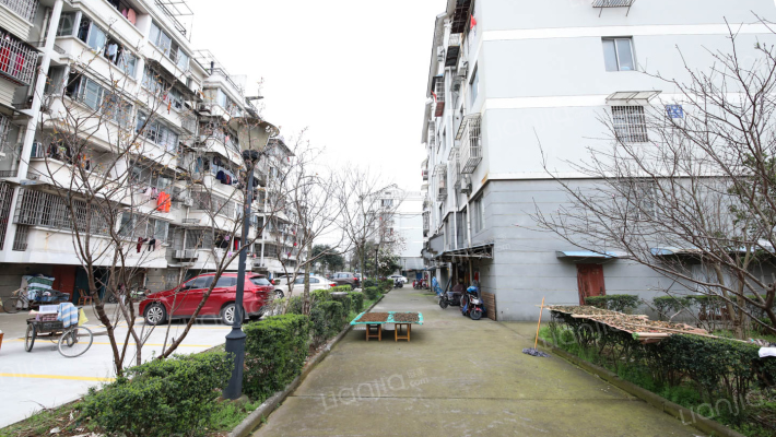 河山桥新村外景图