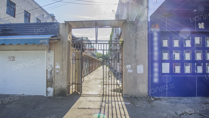 恒丰楼东外景图