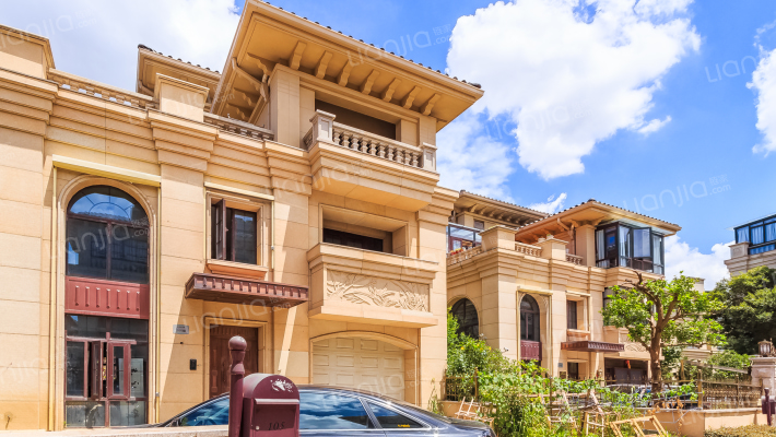 天鹅湖庄园外景图