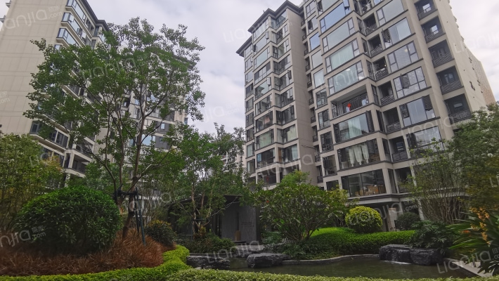 新希望锦官府外景图