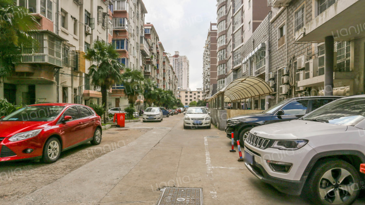 望江楼小区外景图