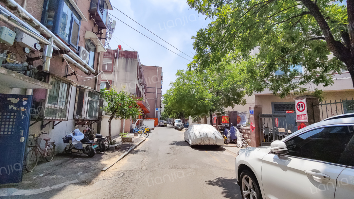 花园小区四区外景图