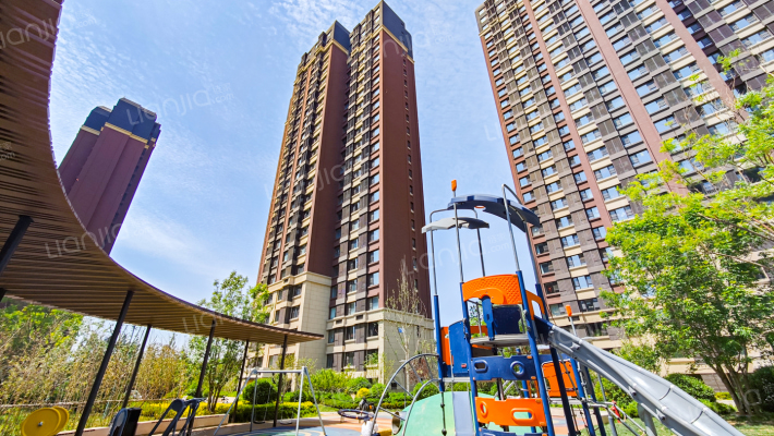 万科翡翠嘉和外景图