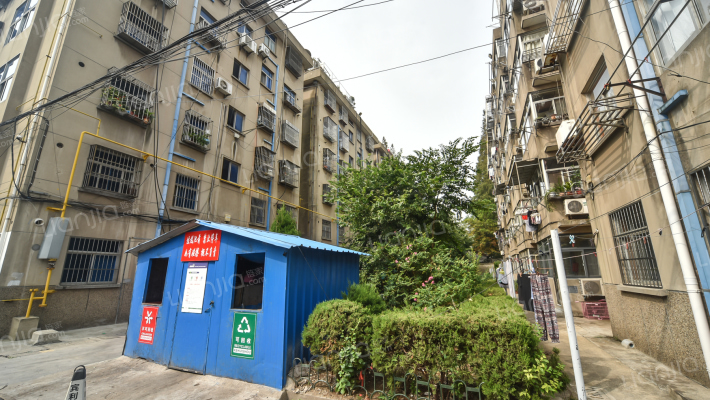 亮月街小区外景图