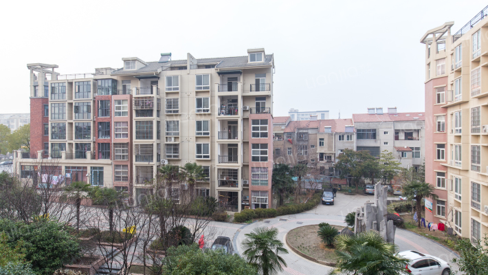 玫白兰丽舍一期B区外景图