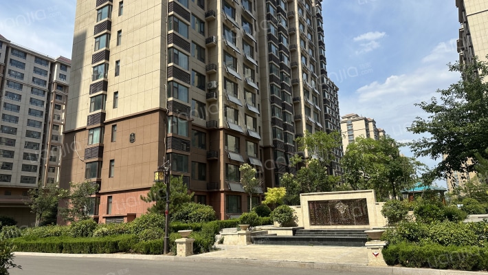 新天地·东鲁学府外景图