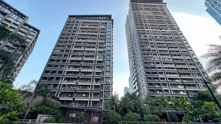 彰泰城B区外景图