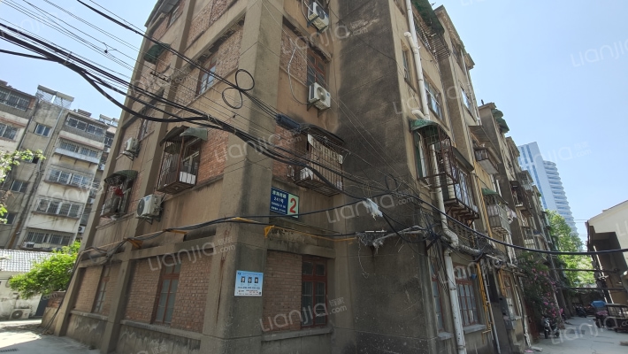 淮海西路241号外景图