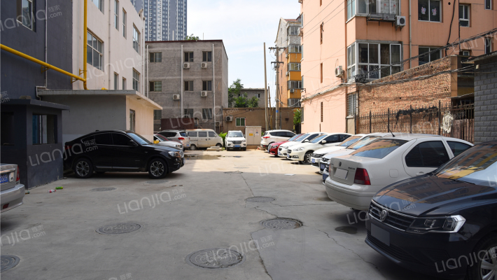 朝阳花园小区B区外景图