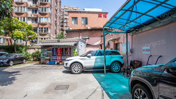 金电大厦外景图