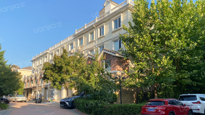 时代庄园外景图