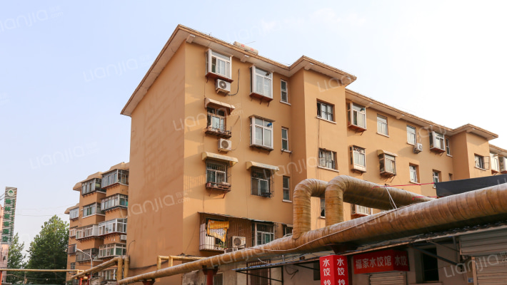 制锦市铜元局后街外景图