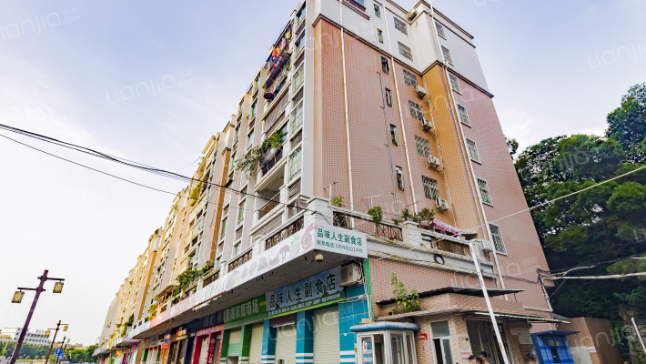 亚婆田小区外景图