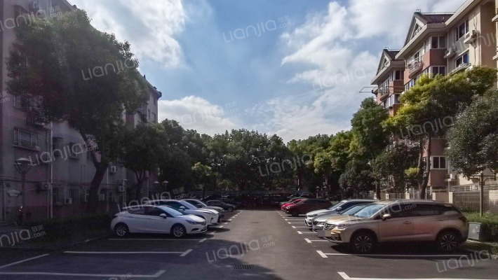 迎春公寓外景图