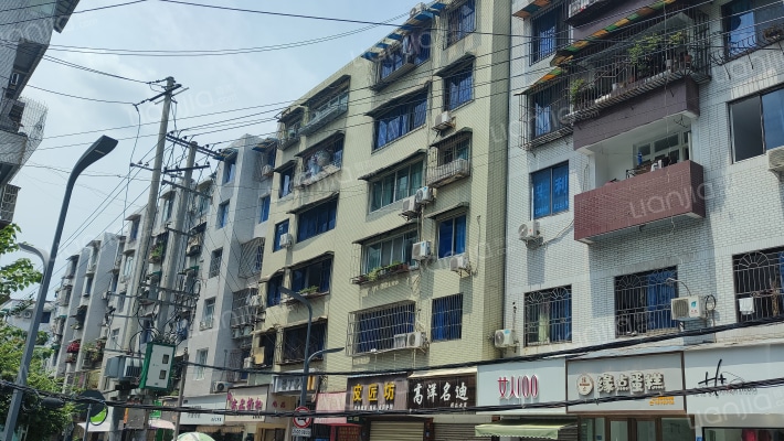 园丁嘉园外景图