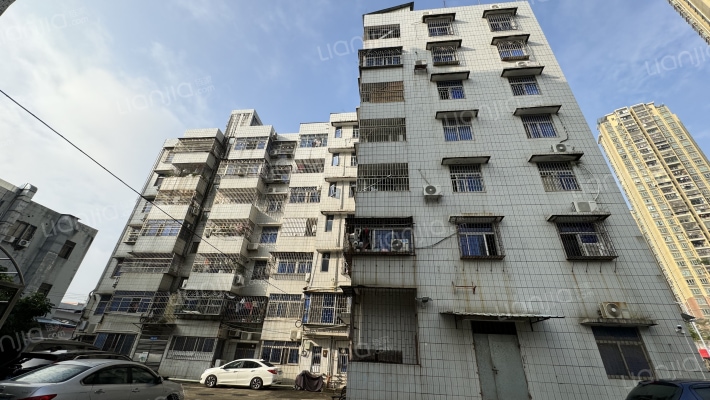 饼干厂宿舍外景图