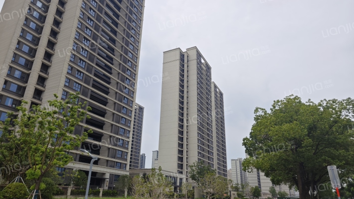 朗月滨河雅苑外景图