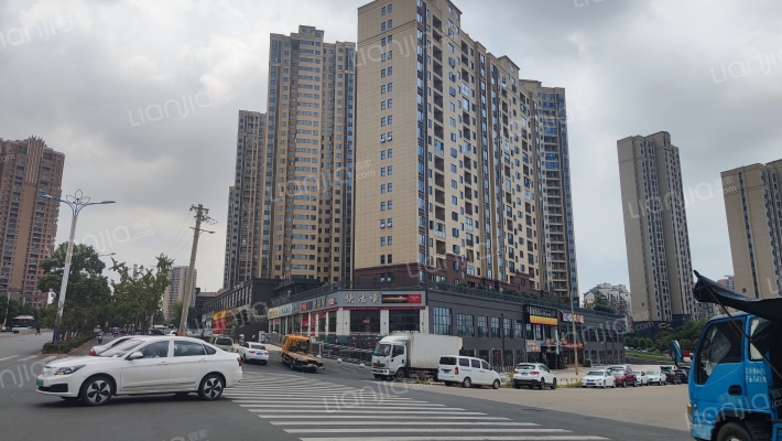 湖景雅苑外景图