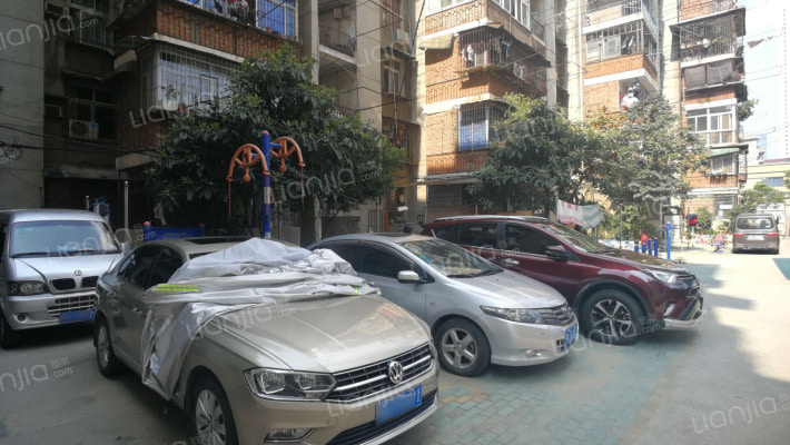 民主一路12到18号外景图