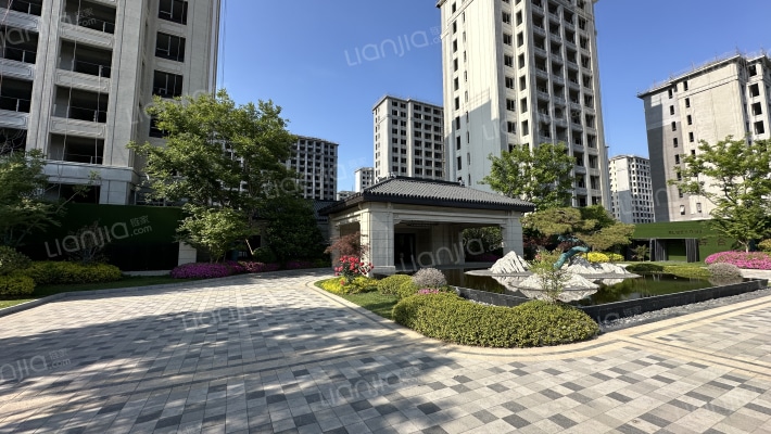 桃李春风外景图