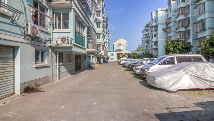 绿荷苑西外景图