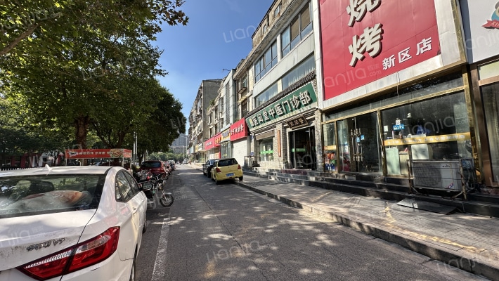 上海路13号外景图