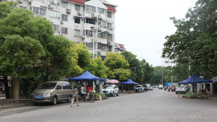 富康新村外景图