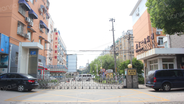 农机大院小区外景图