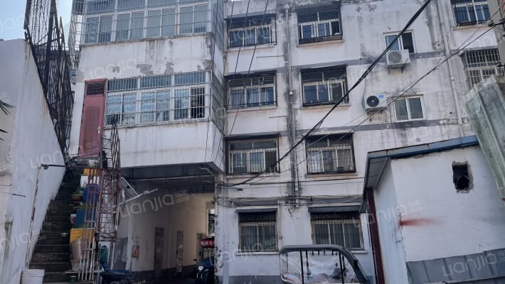 话剧团家属院外景图